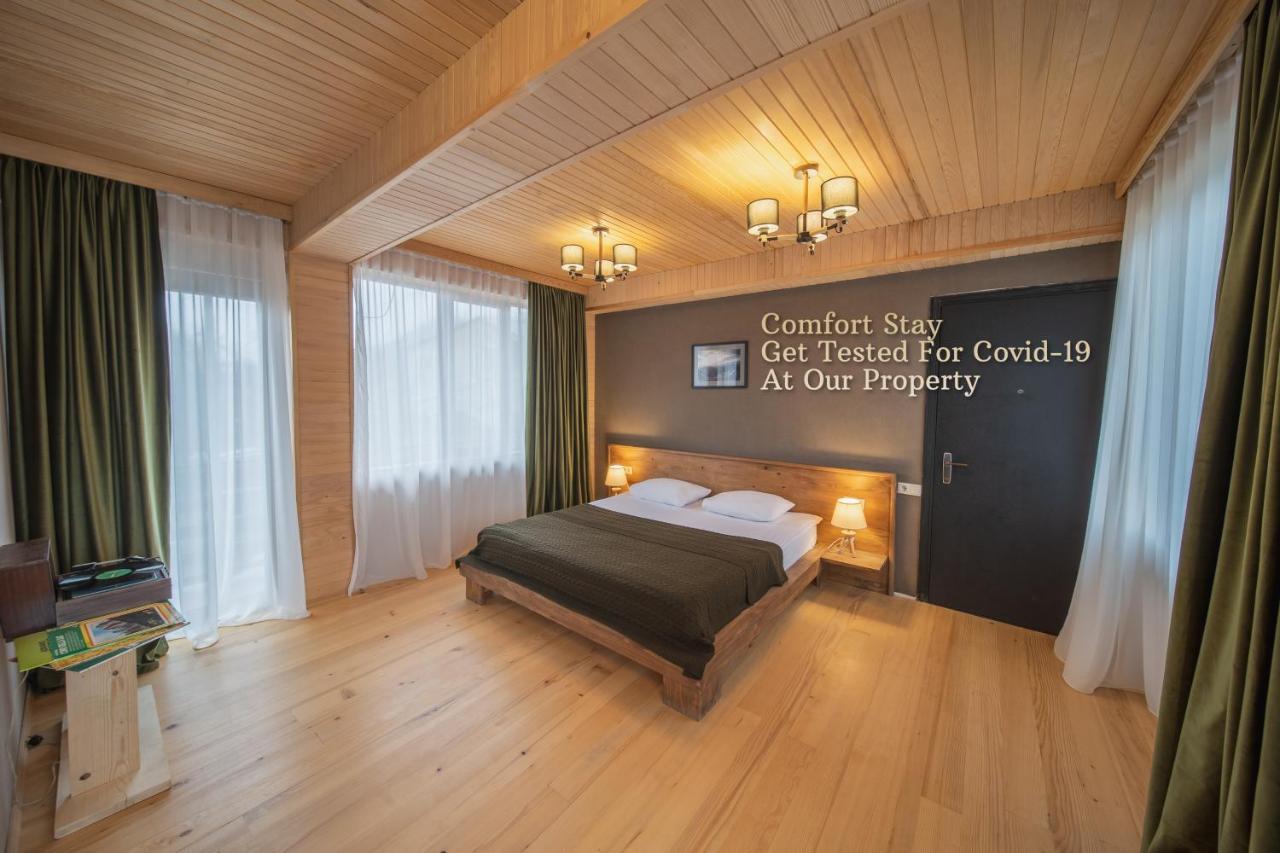Hotel Old House Местия Екстериор снимка