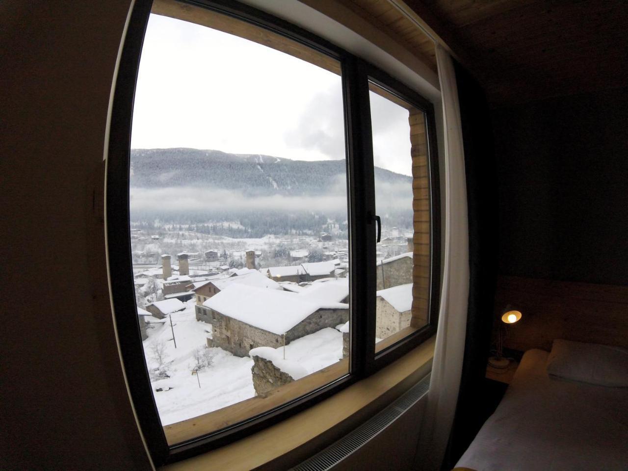 Hotel Old House Местия Екстериор снимка